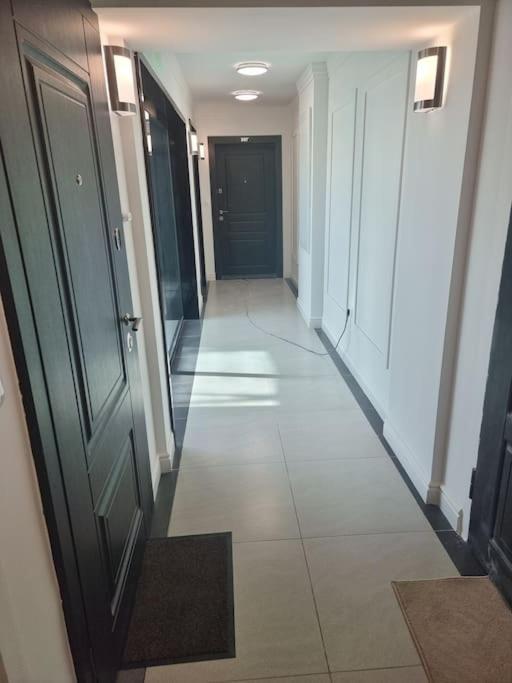 Apartment In Evargreen Complex With Terrace Varna Exterior foto