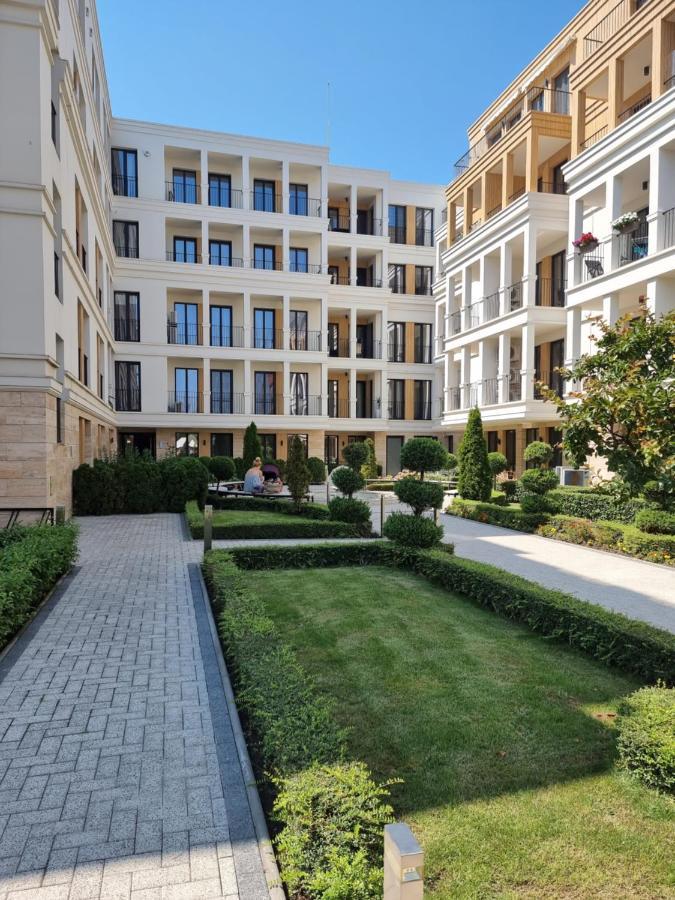 Apartment In Evargreen Complex With Terrace Varna Exterior foto