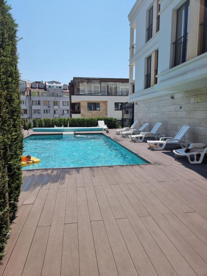 Apartment In Evargreen Complex With Terrace Varna Exterior foto