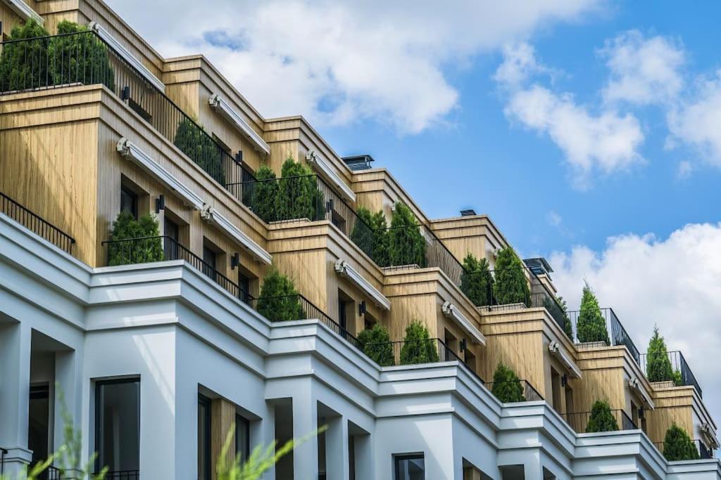 Apartment In Evargreen Complex With Terrace Varna Exterior foto