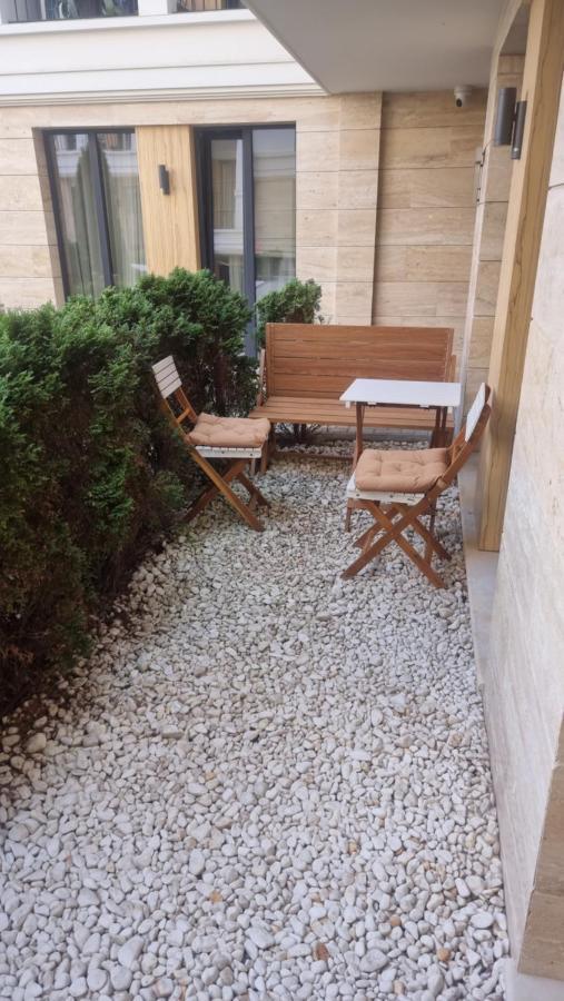 Apartment In Evargreen Complex With Terrace Varna Exterior foto